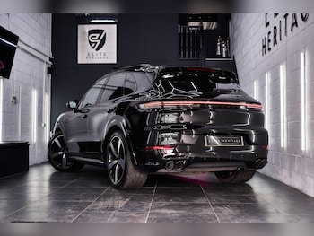 Used Porsche Cayenne 2025 for sale - 79533188: Photo