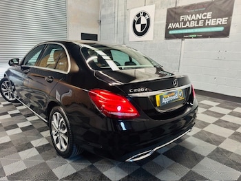 Used Mercedes-Benz C Class 2019 for sale - 78403232: Photo