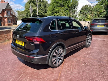 Used Volkswagen Tiguan 2018 for sale - 79430343: Photo
