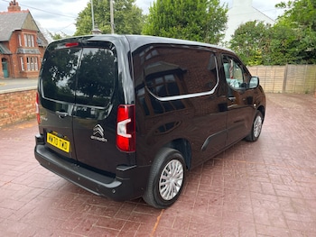 Used Citroen Berlingo 2020 for sale - 79366109: Photo