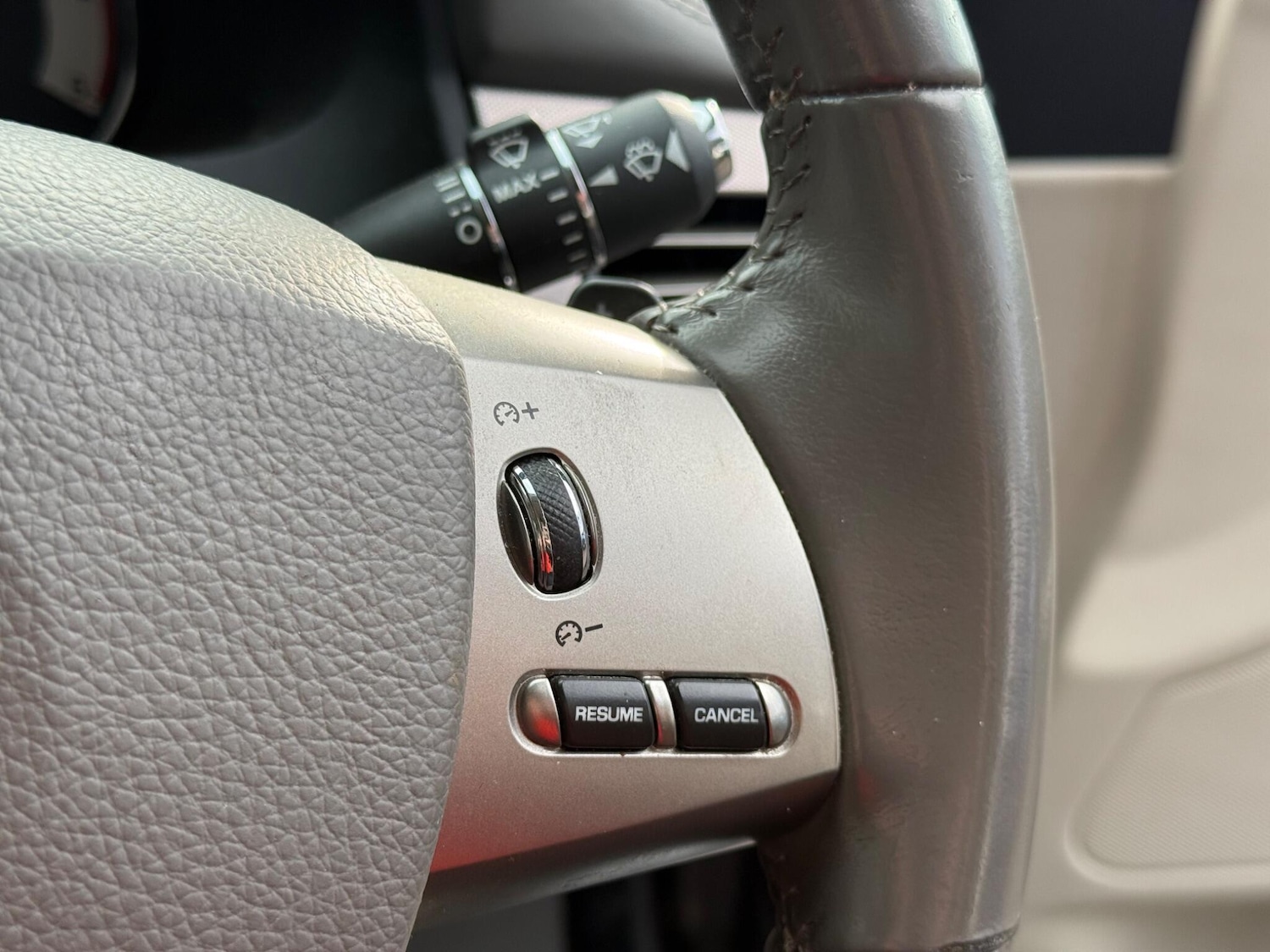 Used Jaguar XF 2010 for sale - 77291089: Photo 11