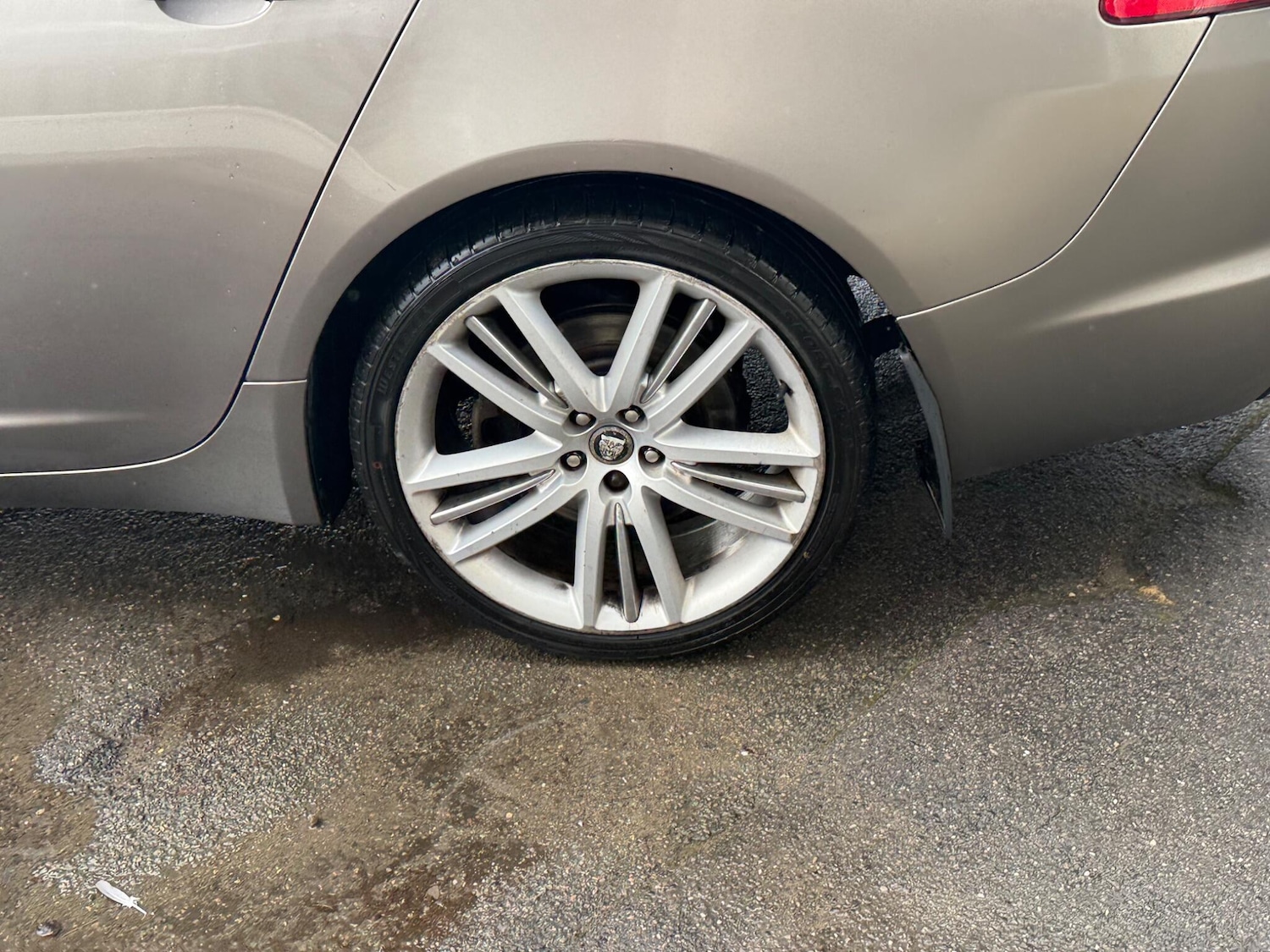 Used Jaguar XF 2010 for sale - 77291089: Photo 18