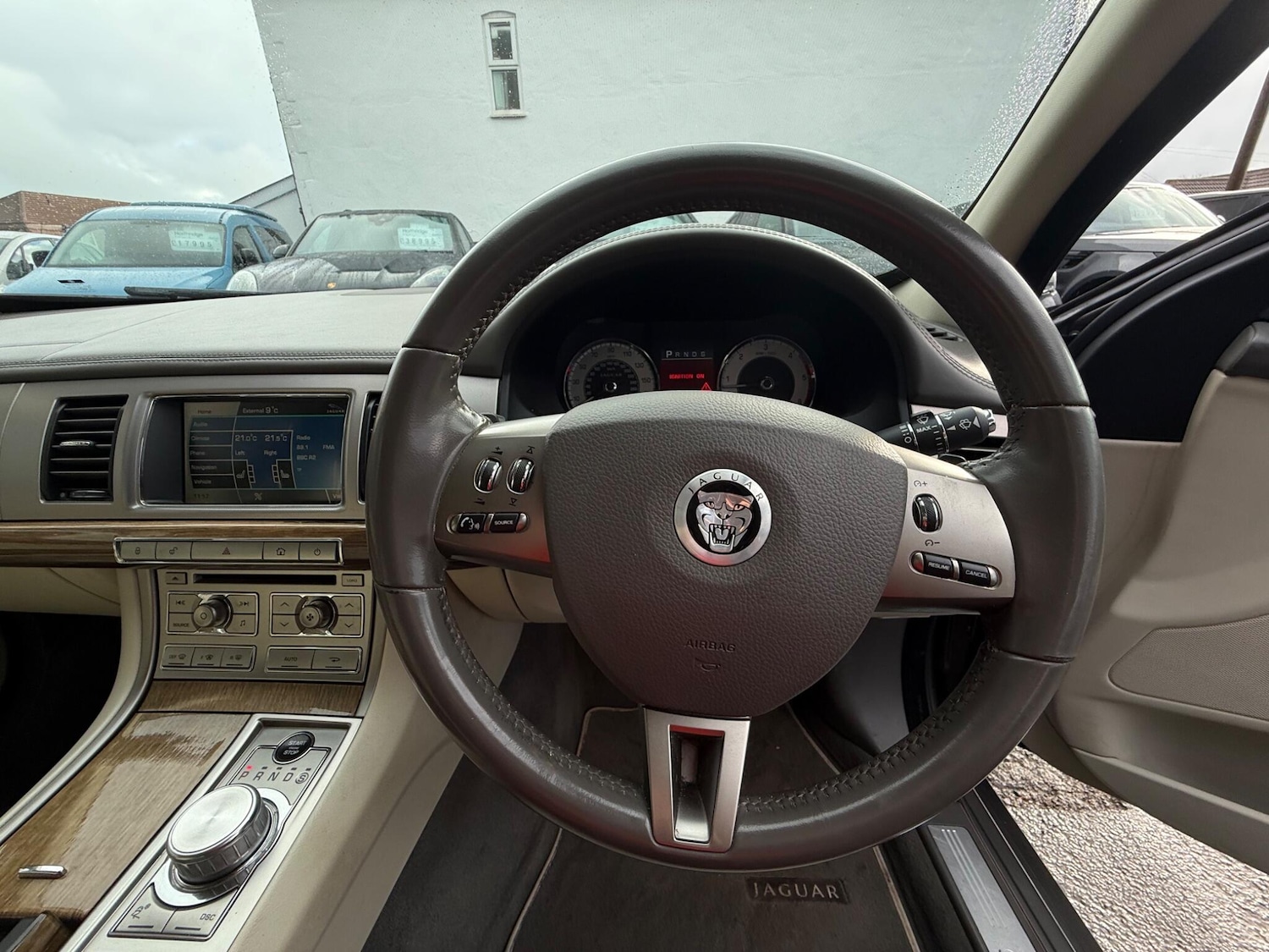 Used Jaguar XF 2010 for sale - 77291089: Photo 32