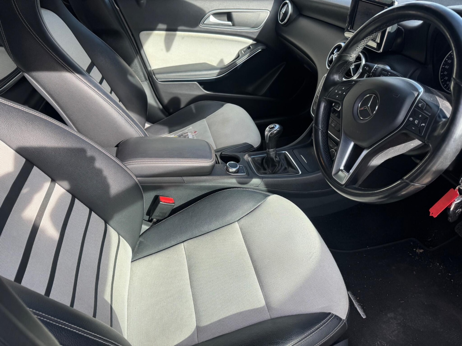 Used Mercedes-Benz A-Class 2015 for sale - 77559833: Photo 12