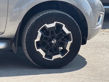 Used Nissan Navara 2019 for sale - 79237233: Photo