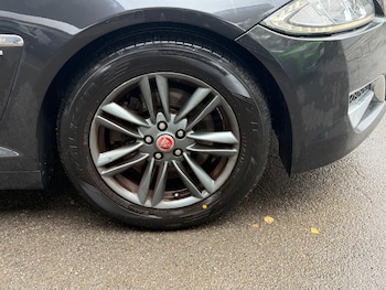 Used Jaguar XF 2015 for sale - 75781545: Photo