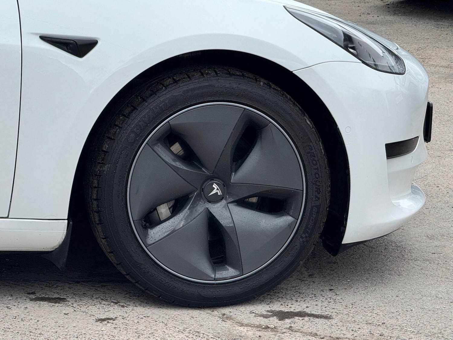 Used Tesla Model 3 2020 for sale - 78101286: Photo 3