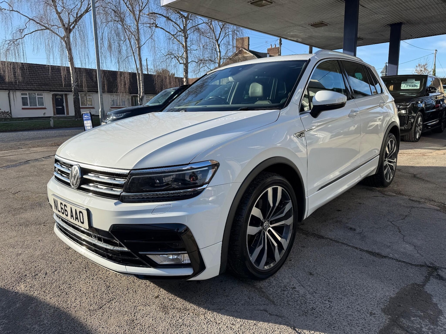Used Volkswagen Tiguan 2017 for sale - 77119954: Photo 3