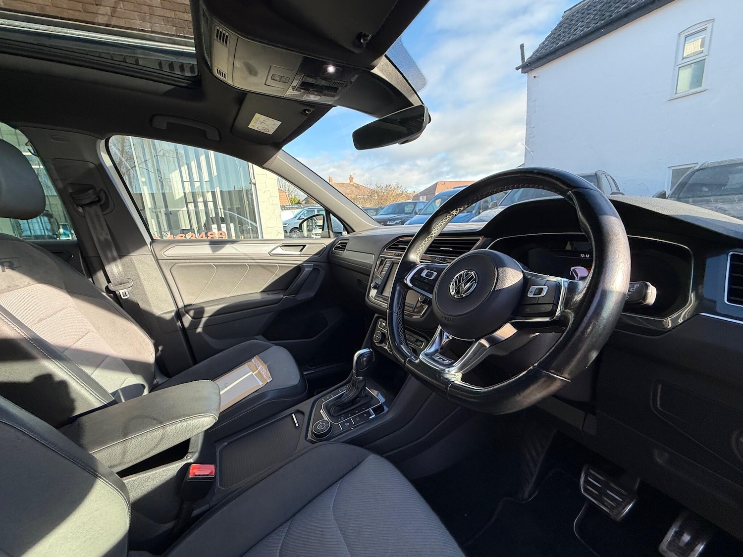 Used Volkswagen Tiguan 2017 for sale - 77119954: Photo 8