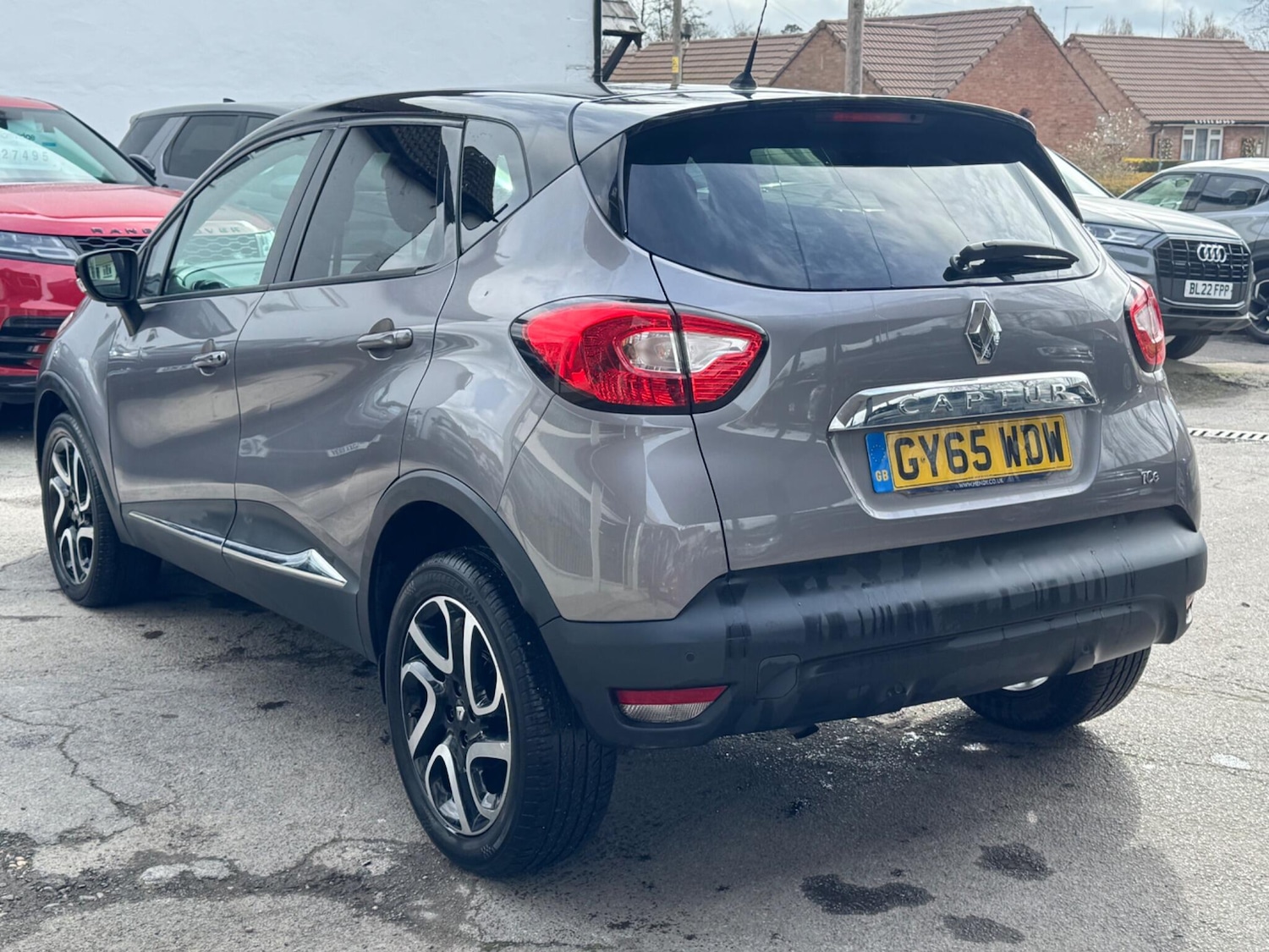 Used Renault Captur for sale - 77824510: Photo 8