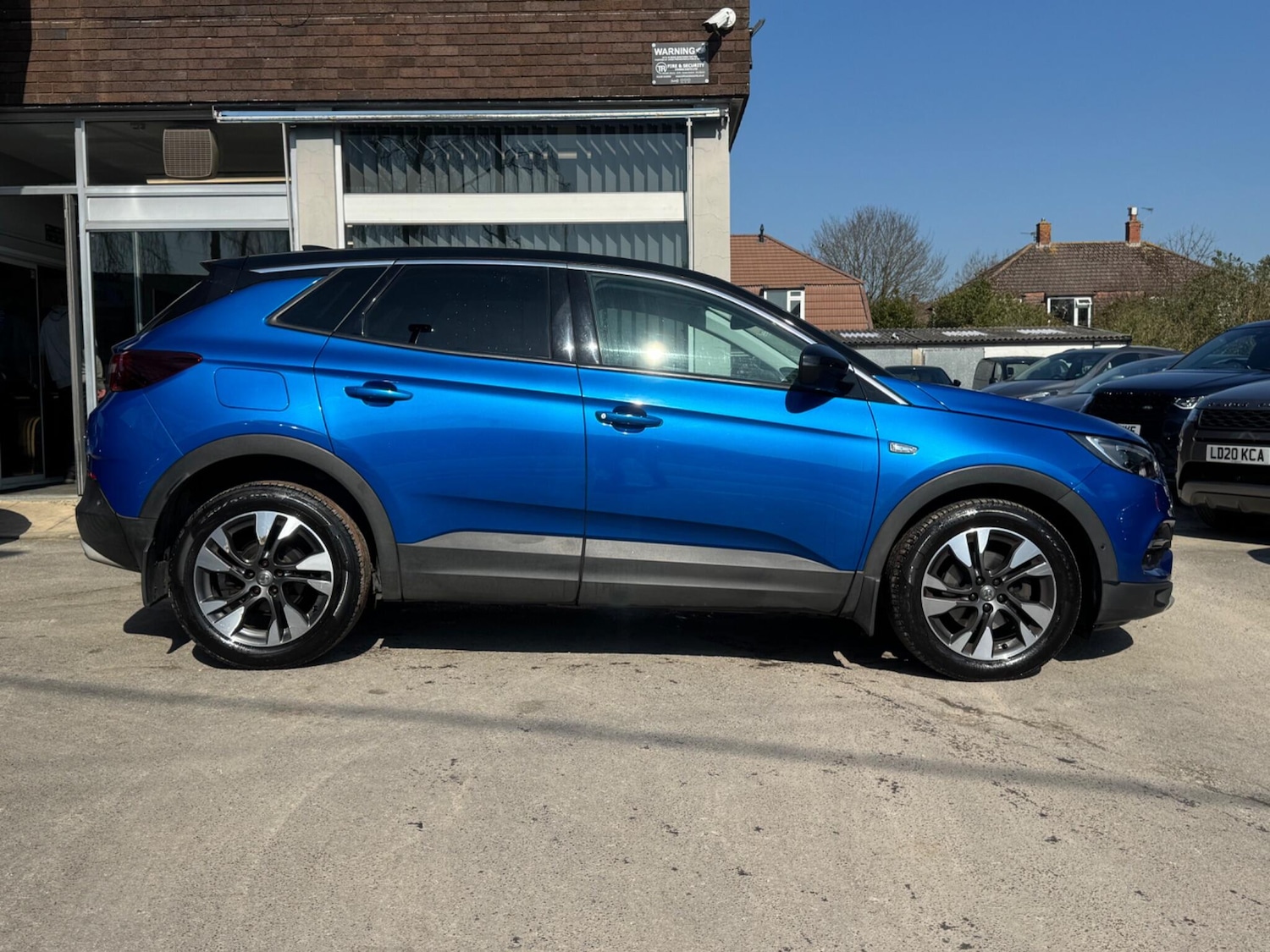Used Vauxhall Grandland X 2018 for sale - 78019556: Photo 2