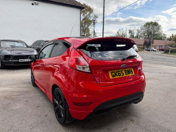 Used Ford Fiesta 2015 for sale - 76200563: Photo 11