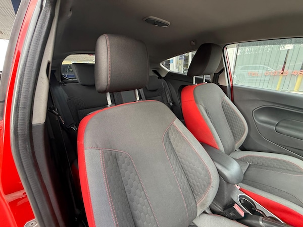 Used Ford Fiesta 2015 for sale - 76200563: Photo 20