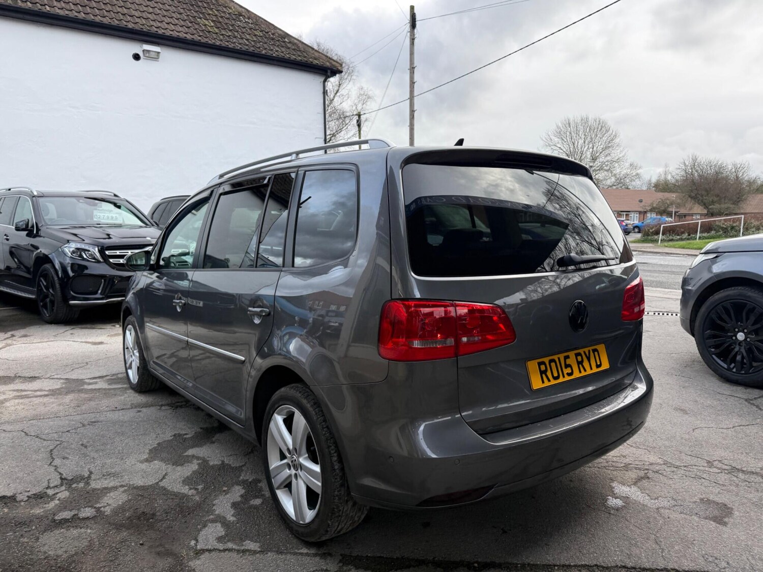 Used Volkswagen Touran for sale - 77497312: Photo 6