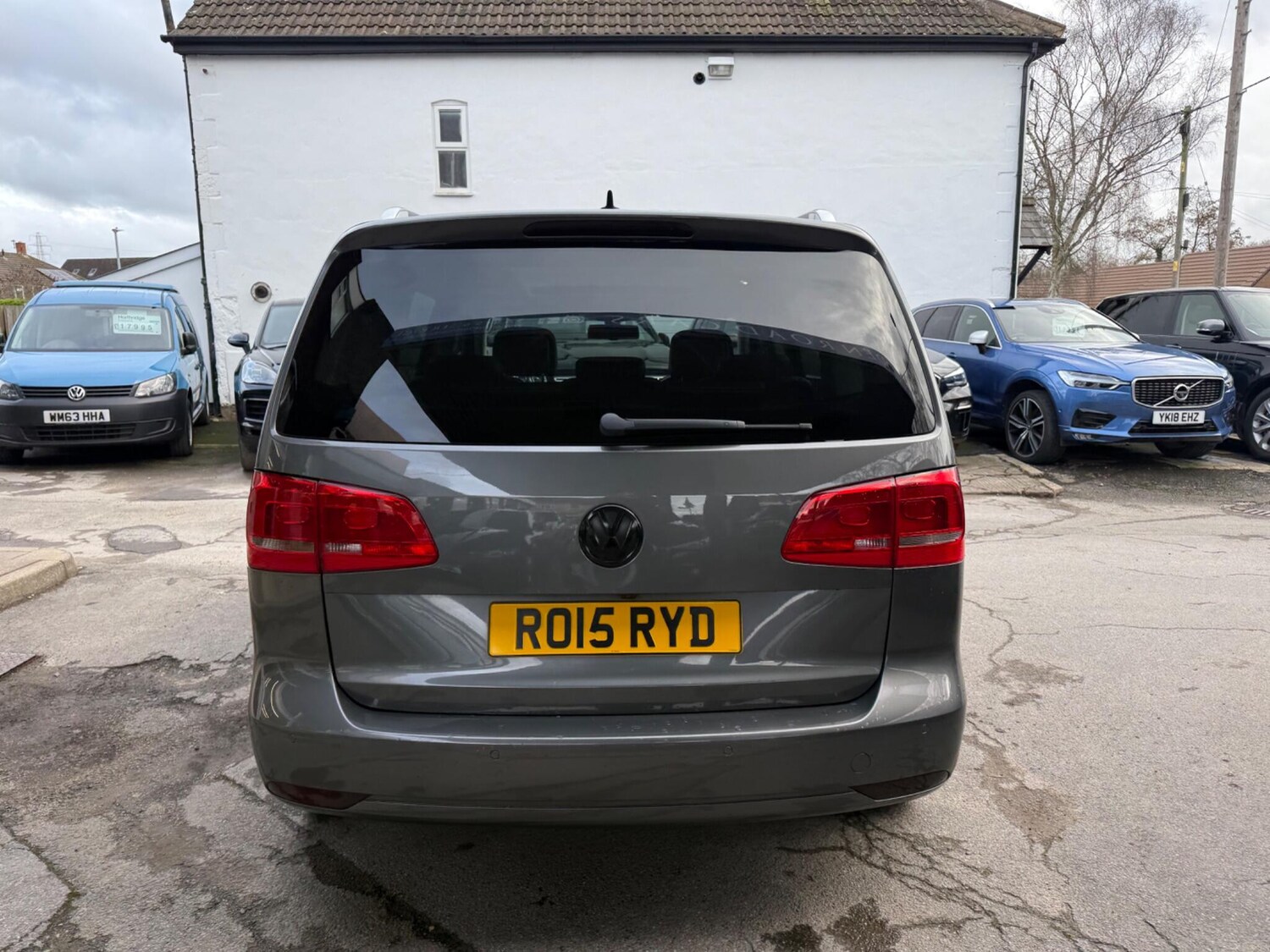 Used Volkswagen Touran for sale - 77497312: Photo 8