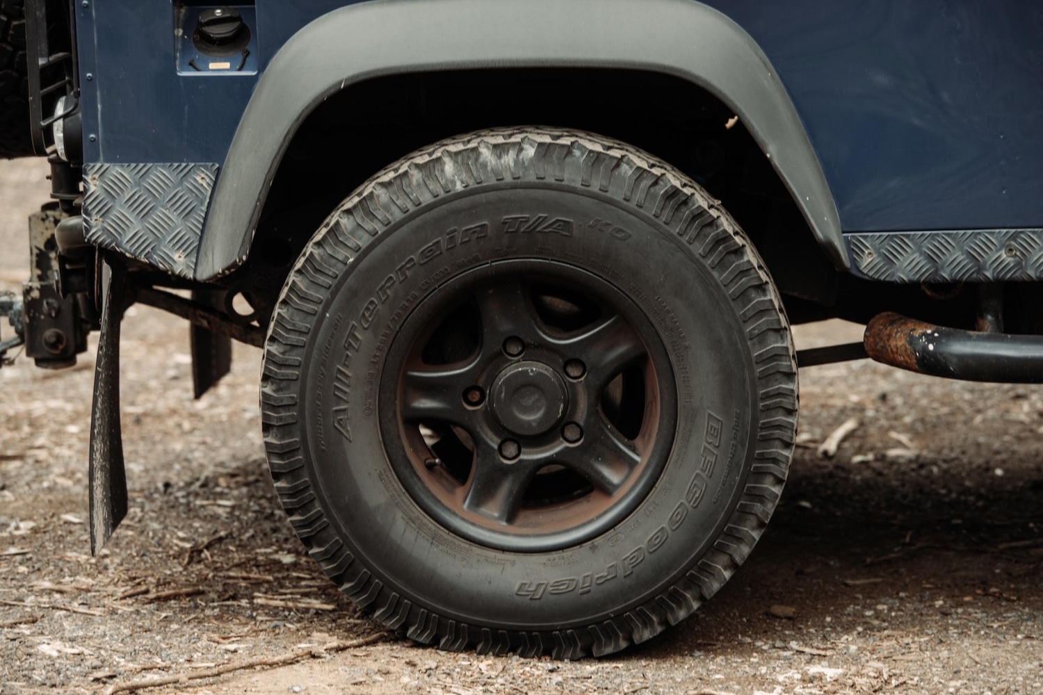 Used Land Rover Defender 2012 for sale - 76620059: Photo 4