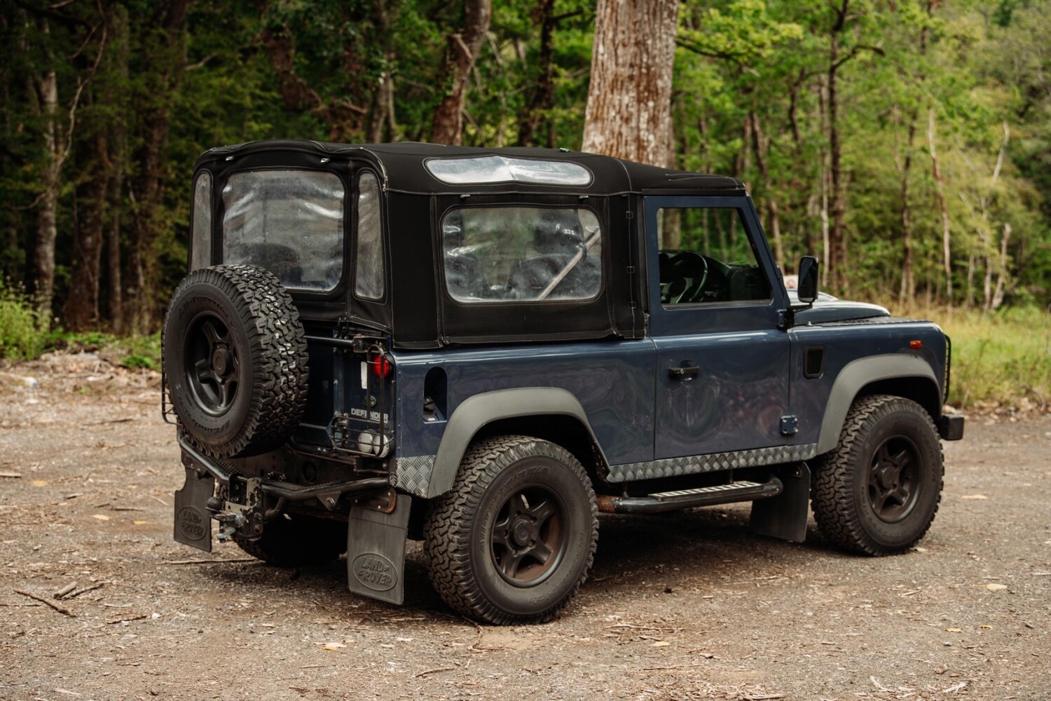 Used Land Rover Defender 2012 for sale - 76620059: Photo 9