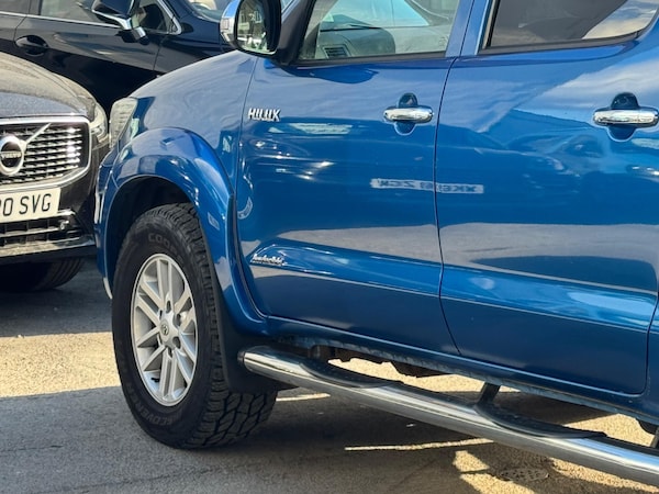 Used Toyota Hilux 2013 for sale - 76326135: Photo 9
