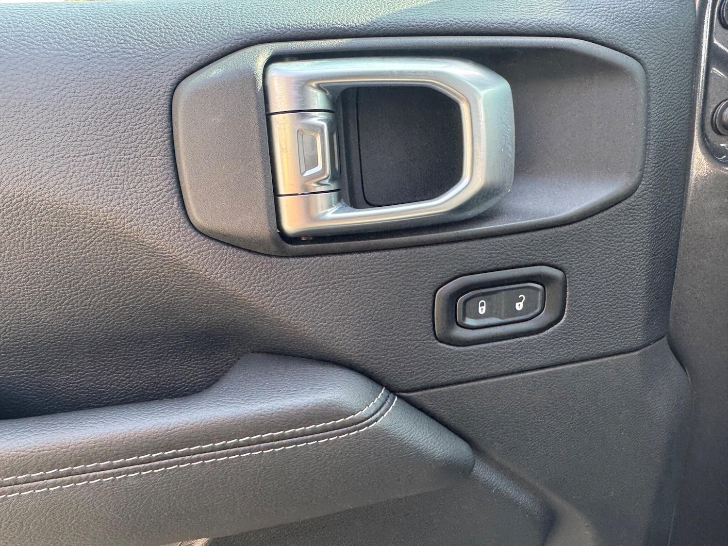 Used Jeep Wrangler 2019 for sale - 78086781: Photo 19