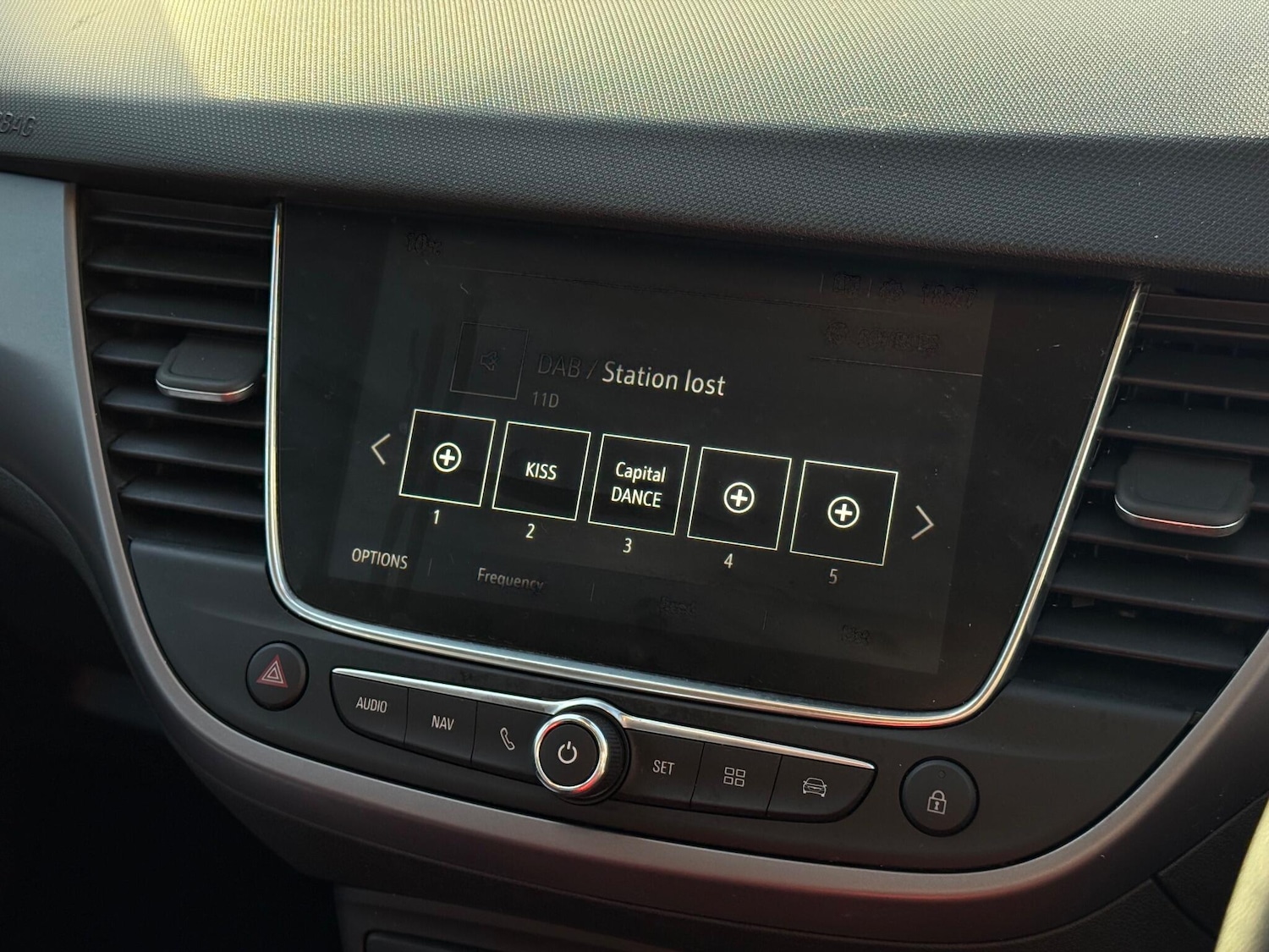 Used Vauxhall Crossland 2021 for sale - 76899060: Photo 21