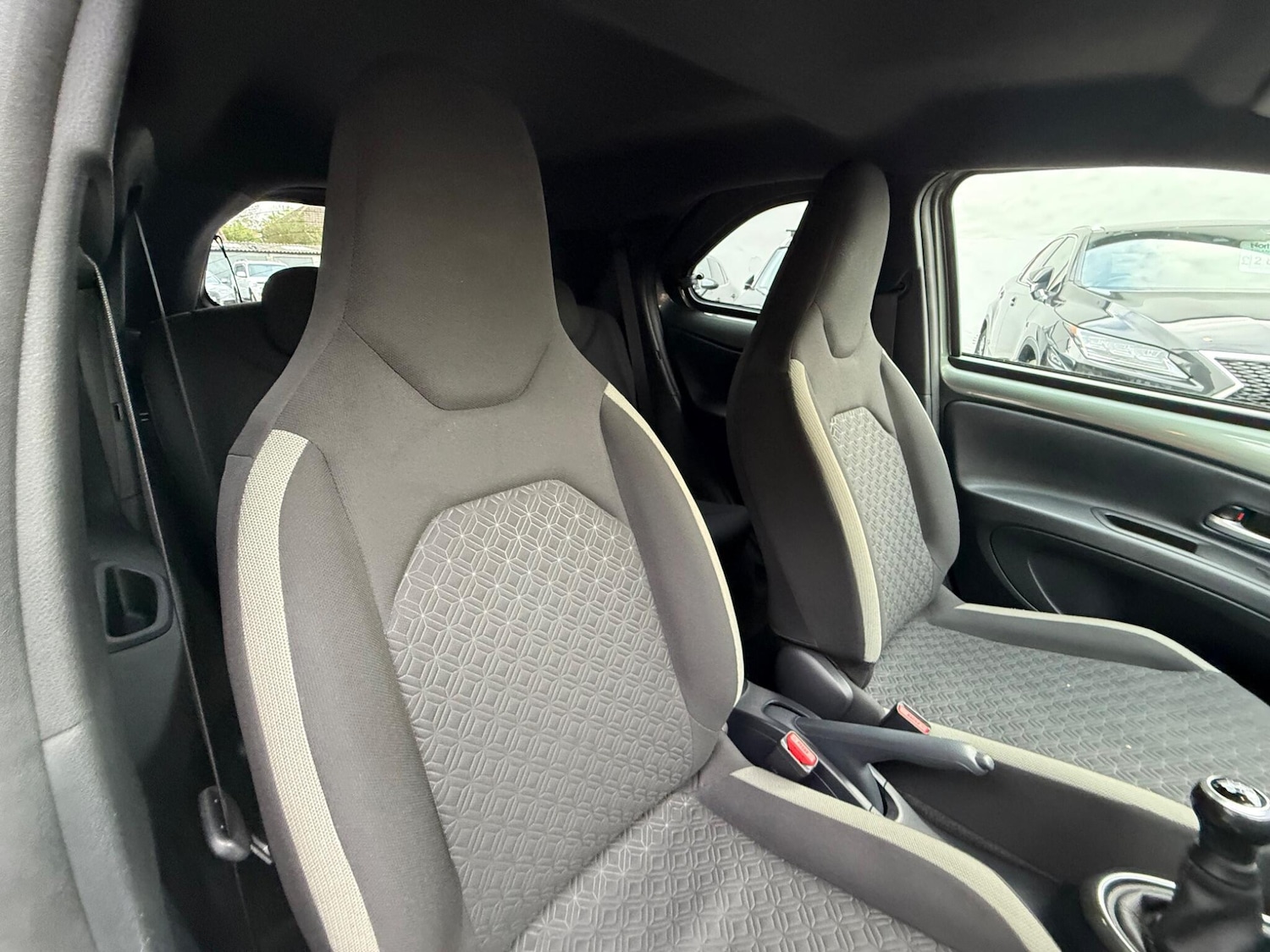 Used Toyota Aygo X 2023 for sale - 76994600: Photo 17