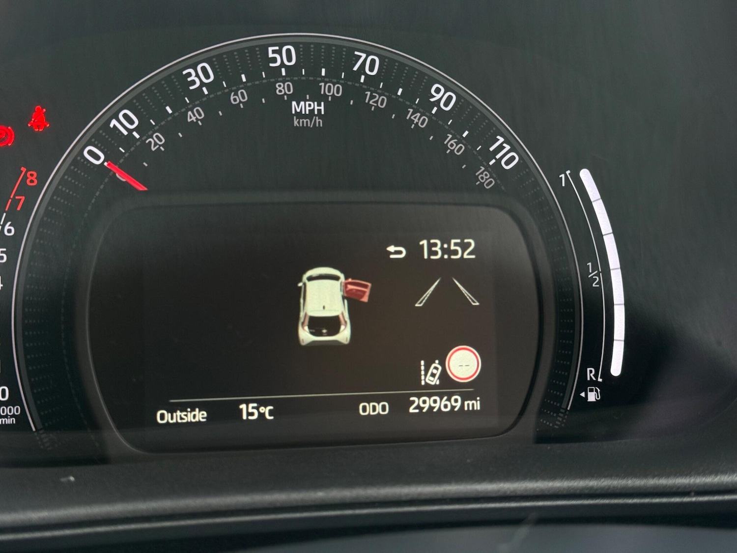 Used Toyota Aygo X 2023 for sale - 76994600: Photo 24