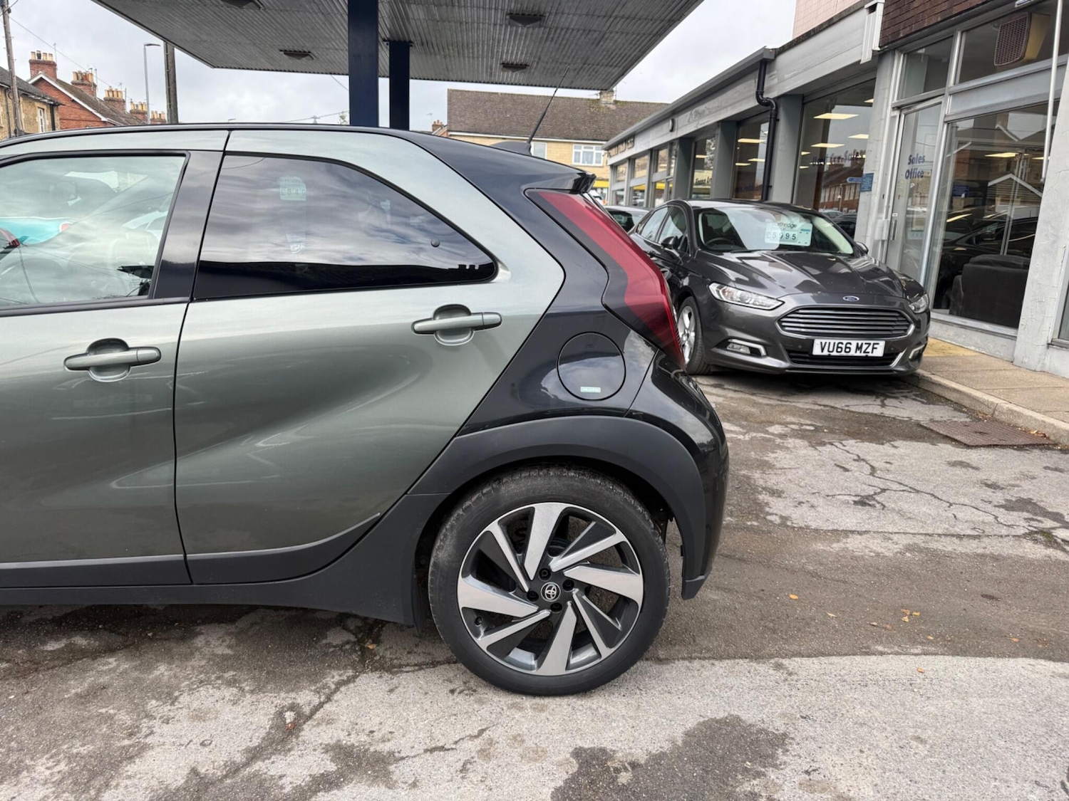 Used Toyota Aygo X 2023 for sale - 76994600: Photo 9