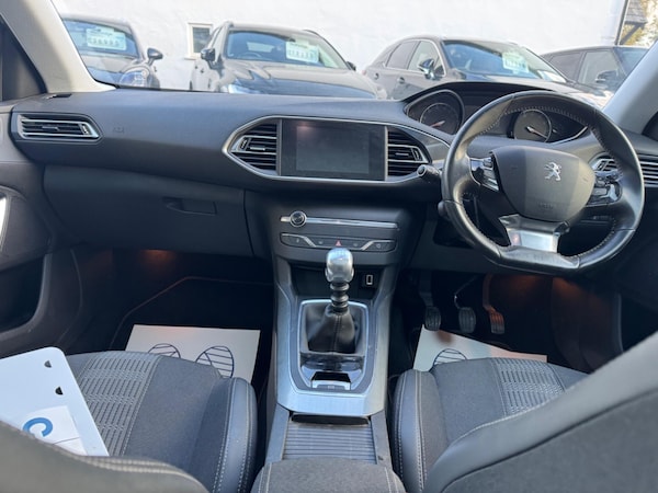Used Peugeot 308 2020 for sale - 76296023: Photo 13