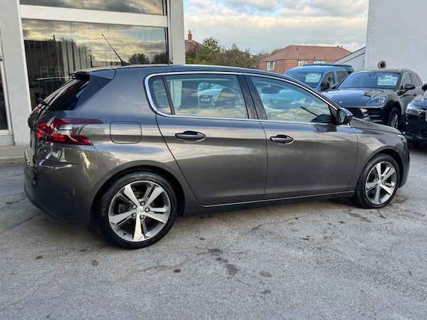 Used Peugeot 308 2020 for sale - 76296023: Photo 5