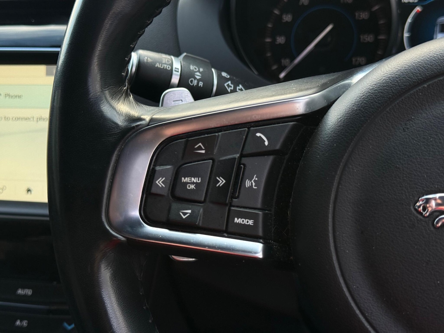 Used Jaguar F-Pace 2018 for sale - 77290541: Photo 23