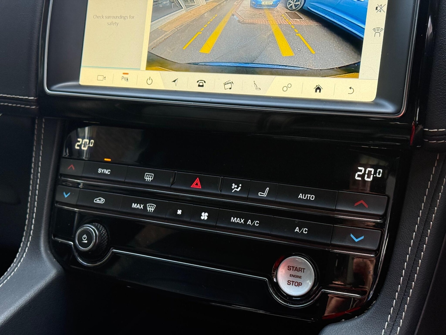 Used Jaguar F-Pace 2018 for sale - 77290541: Photo 24