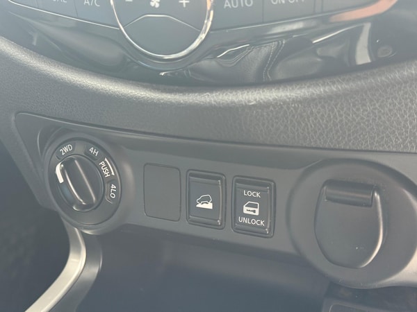 Used Nissan Navara 2021 for sale - 75318686: Photo 26