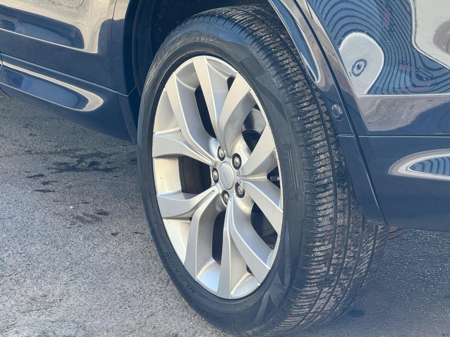 Used Land Rover Discovery Sport 2021 for sale - 77958293: Photo 10