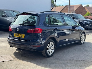 Used Volkswagen Golf SV 2015 for sale - 79236730: Photo