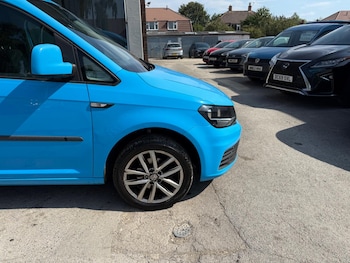 Used Volkswagen Caddy Maxi 2016 for sale - 75552178: Photo