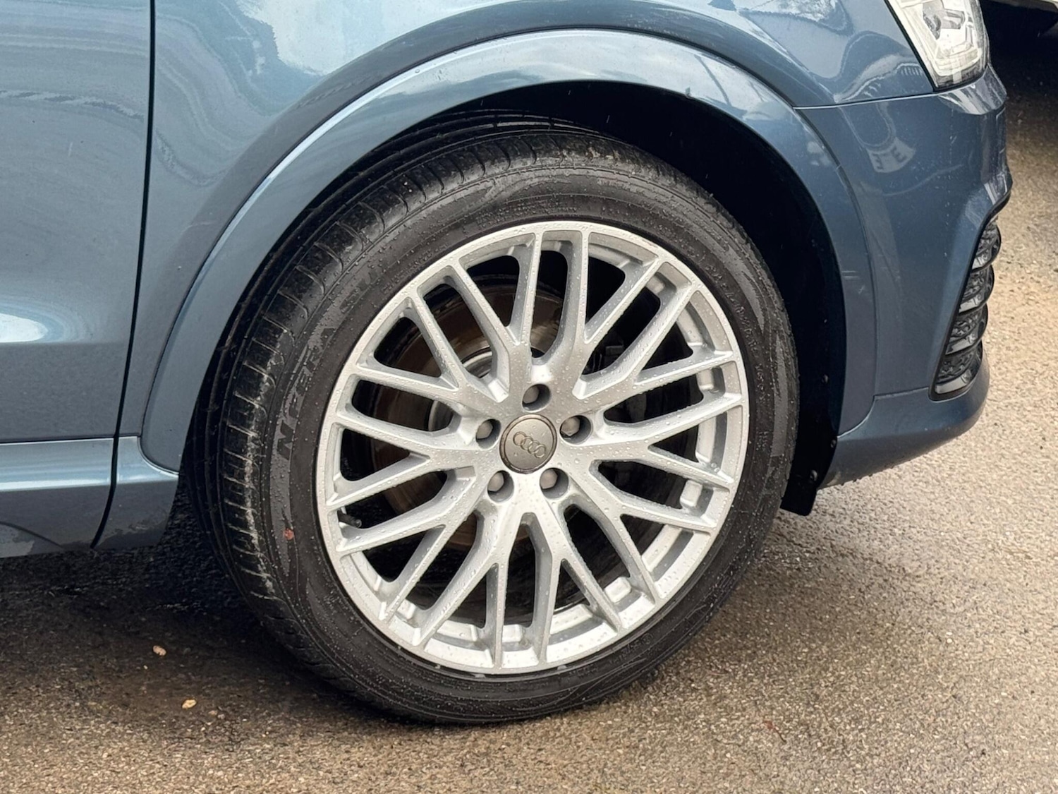 Used Audi Q3 2016 for sale - 77468085: Photo 5