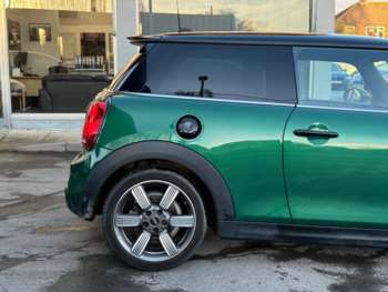 Used MINI Hatch 2019 for sale - 74371885: Photo