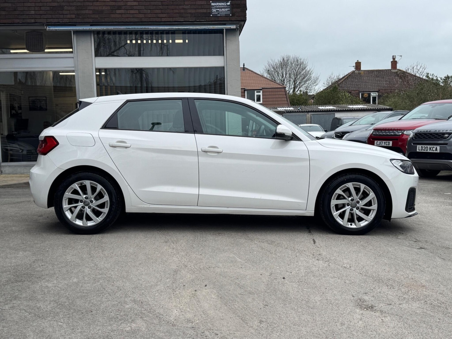 Used Audi A1 2019 for sale - 78007861: Photo 2