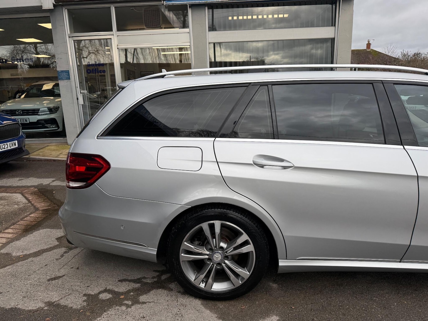 Used Mercedes-Benz E Class 2014 for sale - 77155441: Photo 21