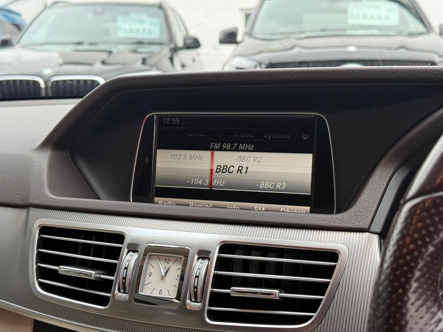 Used Mercedes-Benz E Class 2014 for sale - 77155441: Photo 24