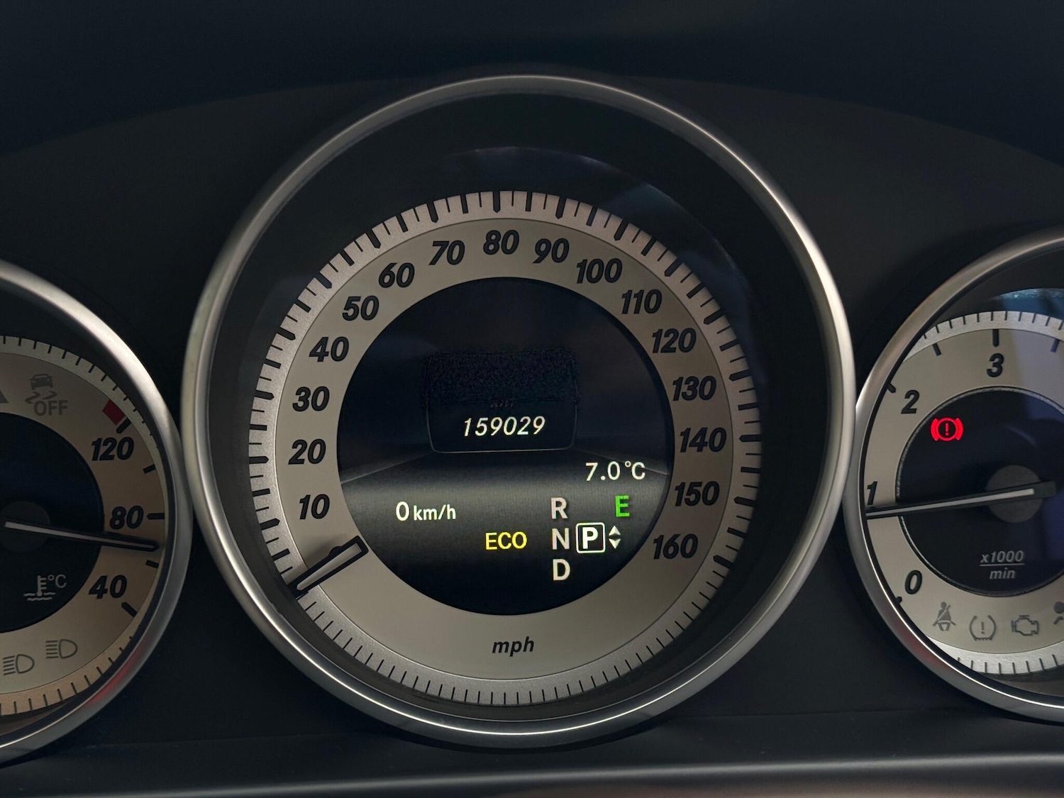 Used Mercedes-Benz E Class 2014 for sale - 77155441: Photo 29