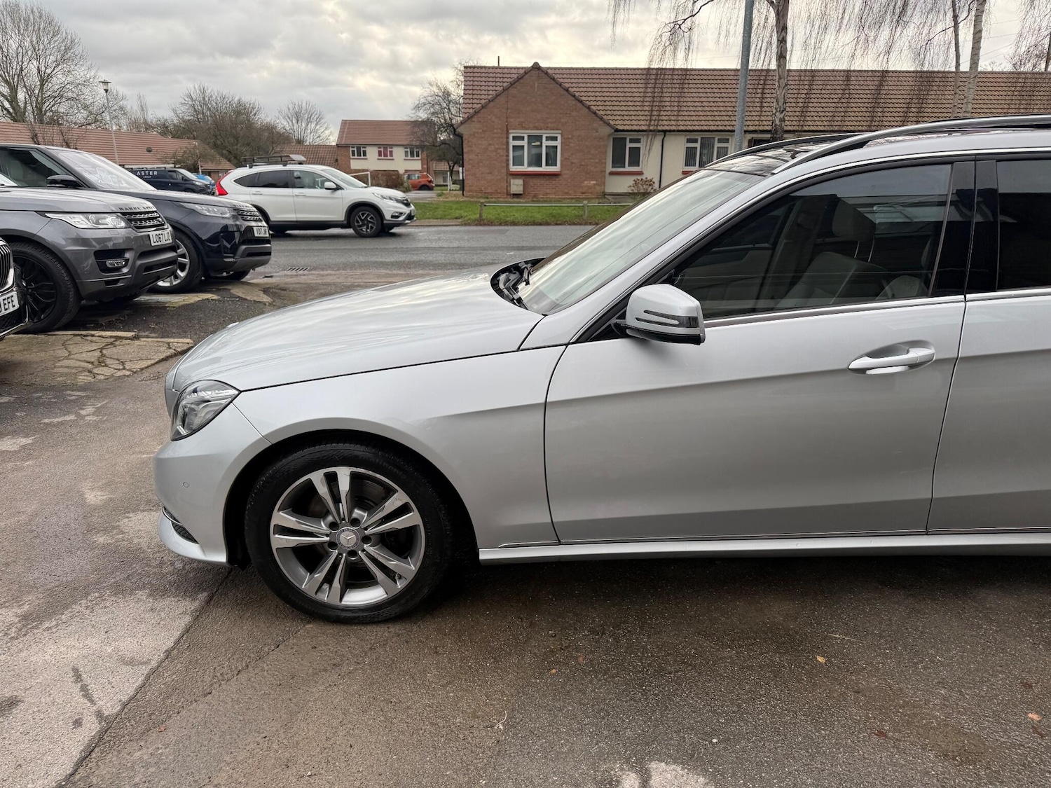 Used Mercedes-Benz E Class 2014 for sale - 77155441: Photo 6