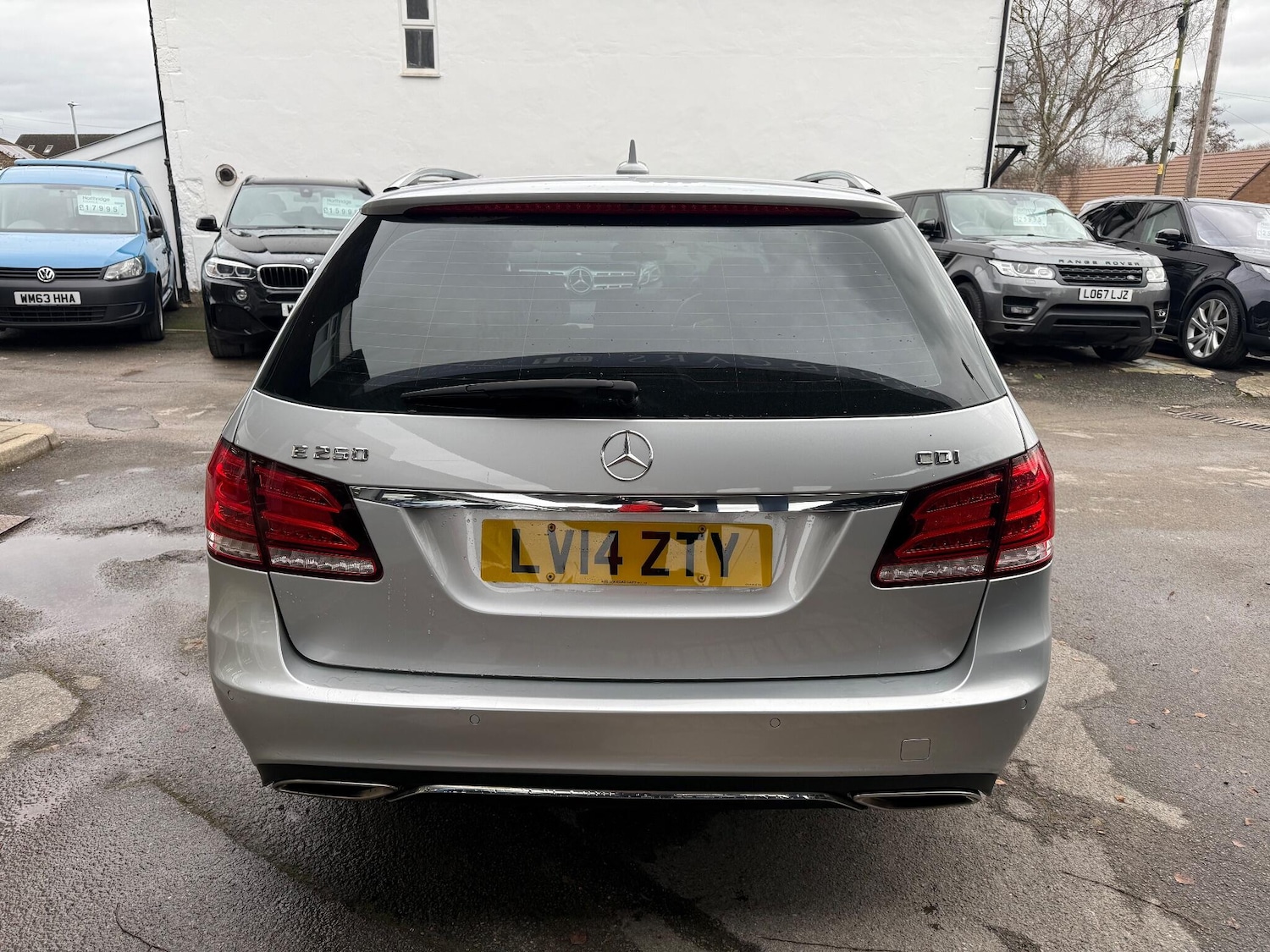 Used Mercedes-Benz E Class 2014 for sale - 77155441: Photo 8