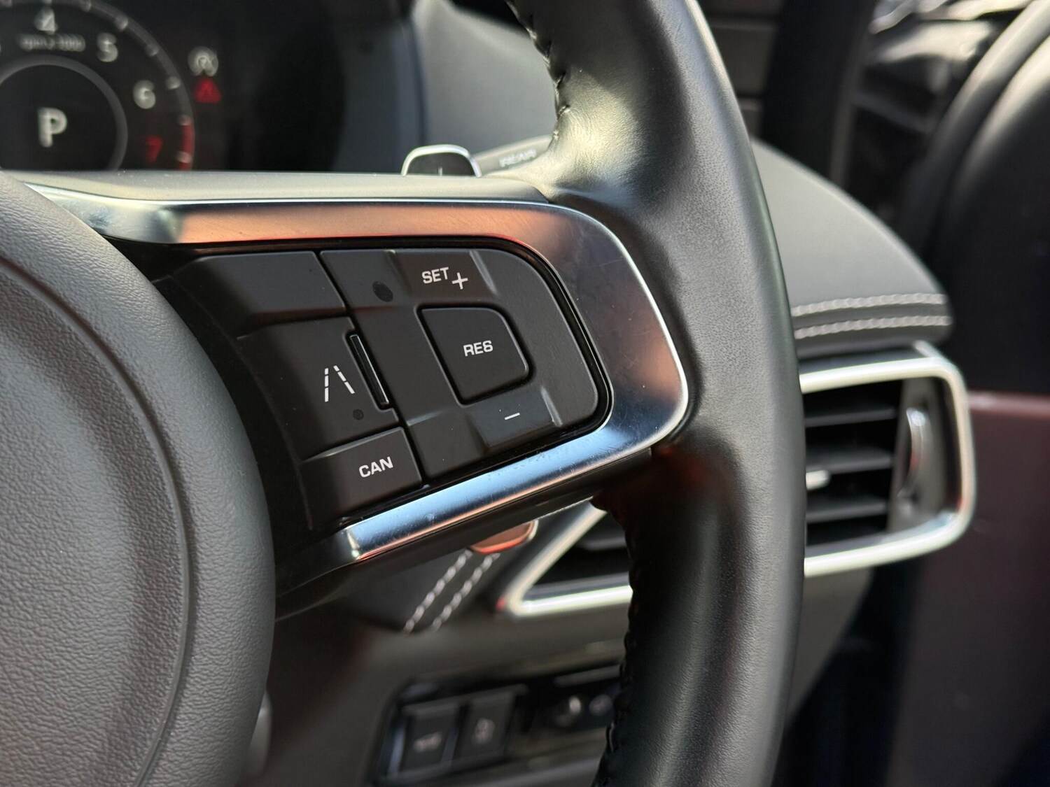 Used Jaguar F-Pace 2020 for sale - 77574949: Photo 16