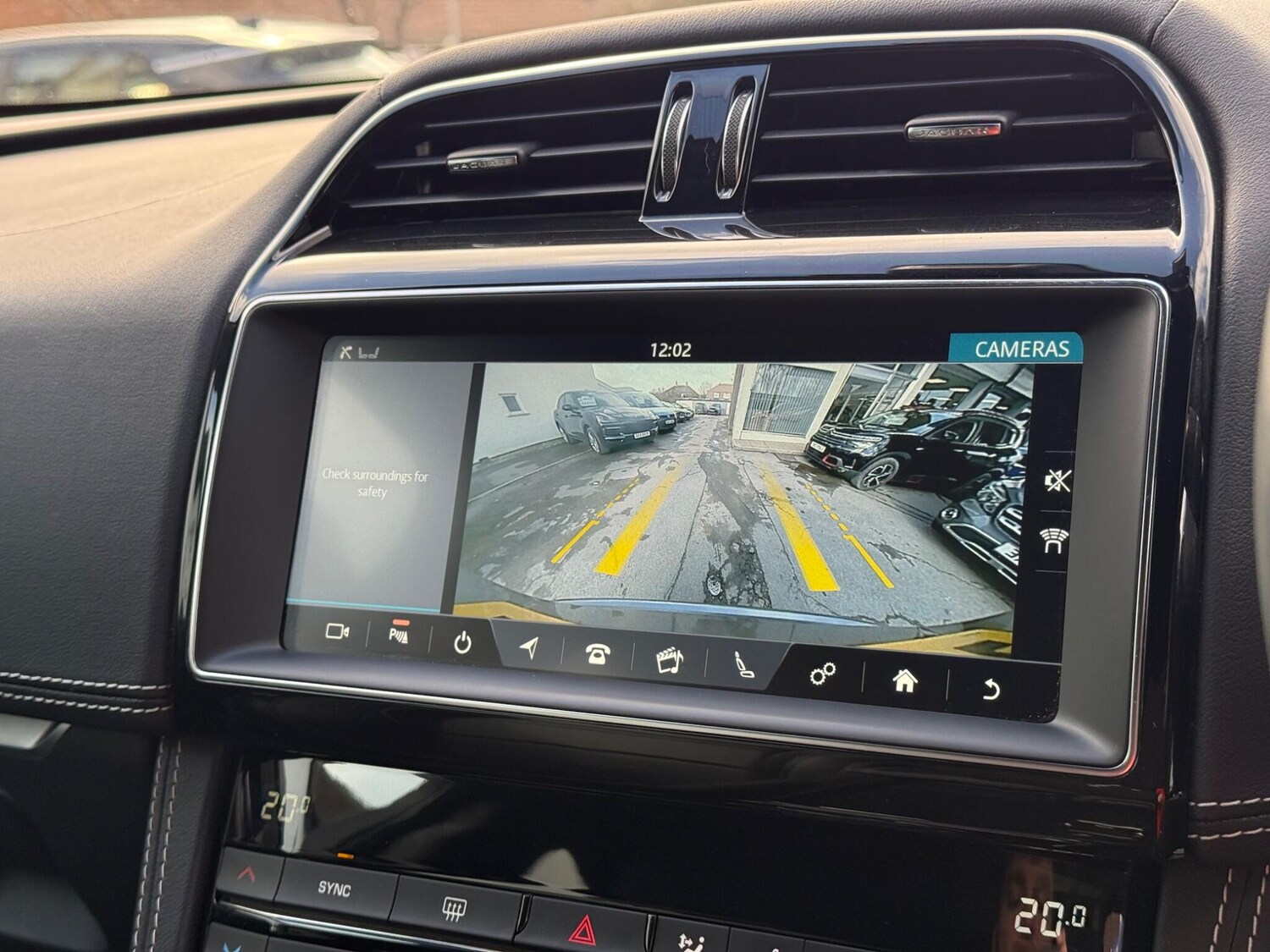 Used Jaguar F-Pace 2020 for sale - 77574949: Photo 27