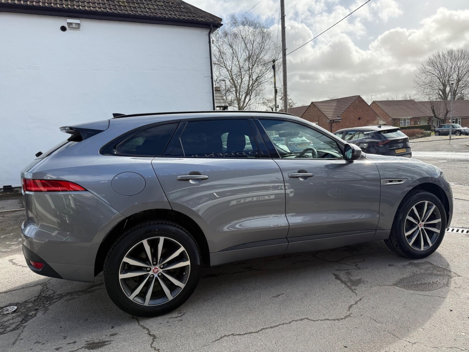 Used Jaguar F-Pace 2020 for sale - 77574949: Photo 7