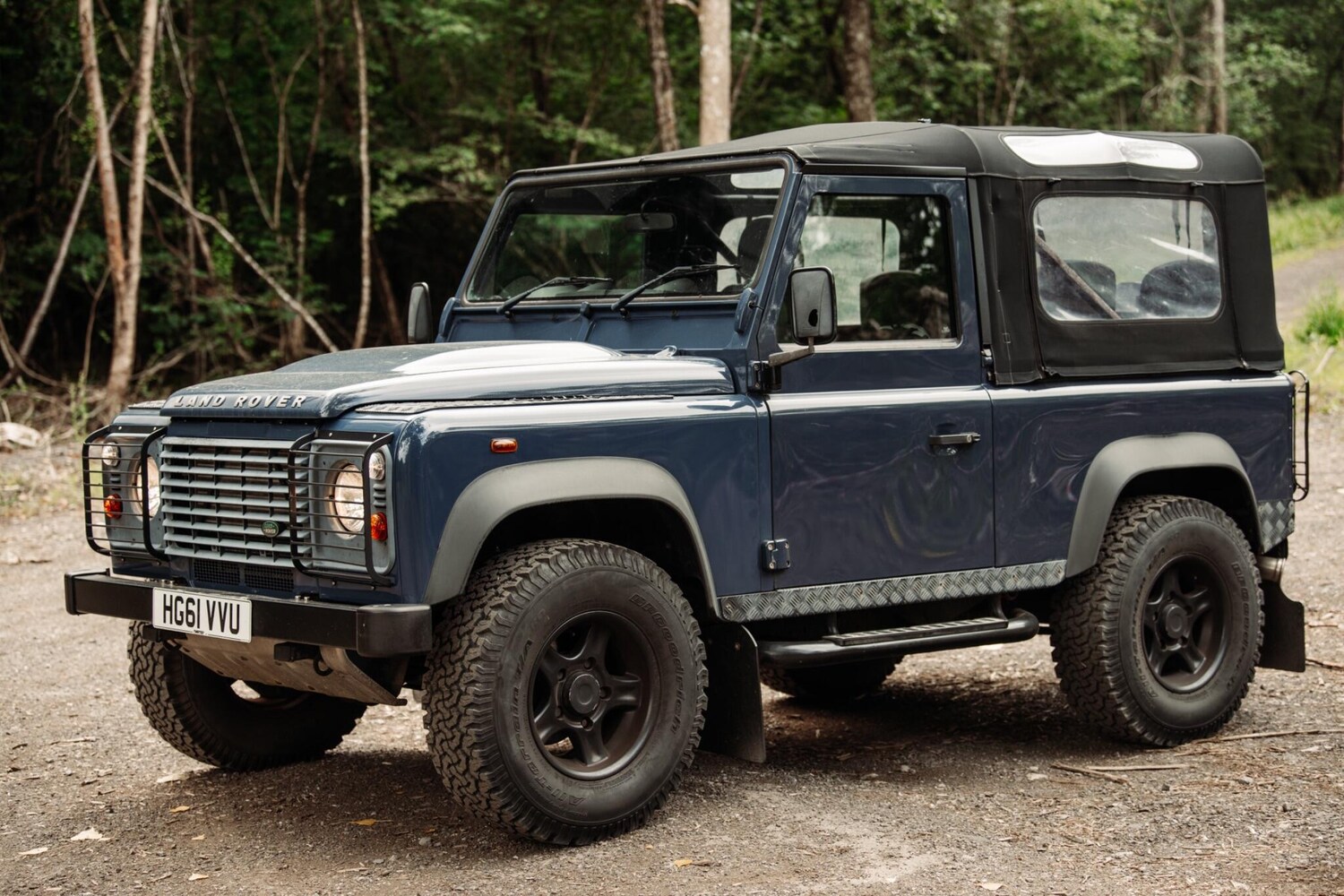 Used Land Rover Defender 2012 for sale - 77344550: Photo 3