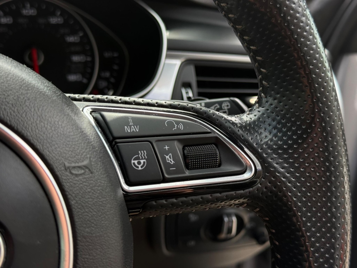 Used Audi A6 Avant 2016 for sale - 76122750: Photo 28