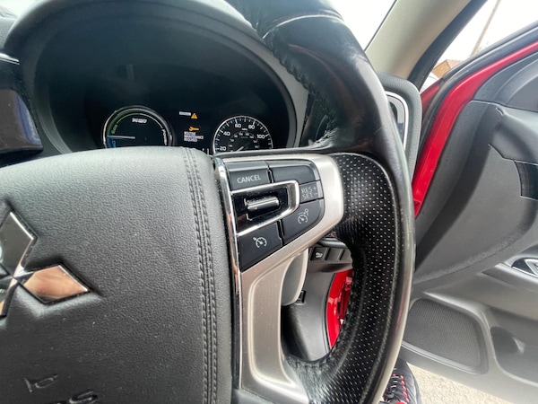 Used Mitsubishi Outlander 2017 for sale - 76200054: Photo 20