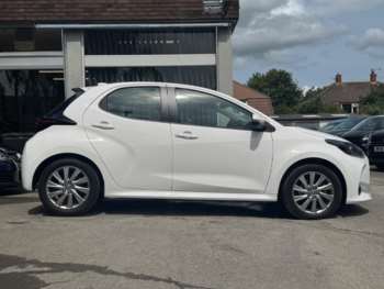 Used Toyota Yaris 2022 for sale - 74887934: Photo